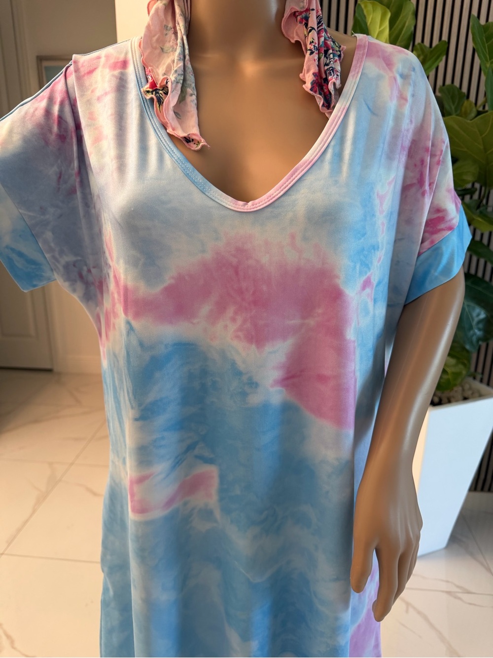 Tie-Dye V-Neck Maxi Dress in Blue & Pink